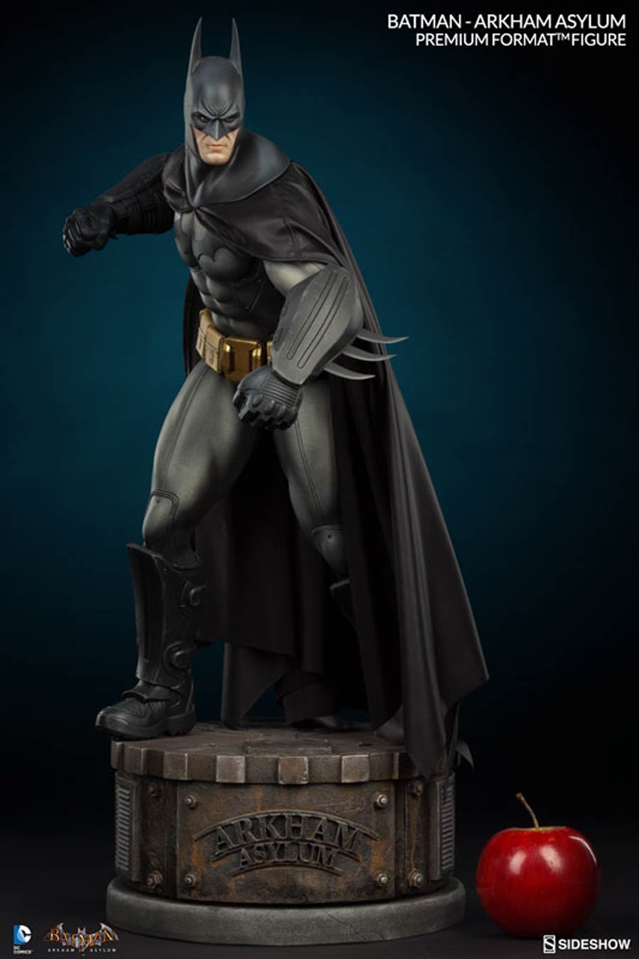 Batman Arkham Asylum Batman Premium Format Figure