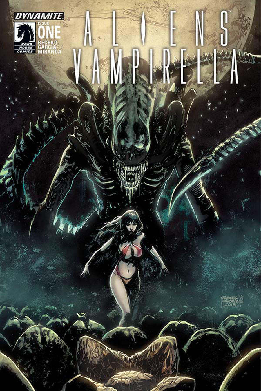 Aliens Vampirella #1 Cover A Regular Gabriel Hardman Cover