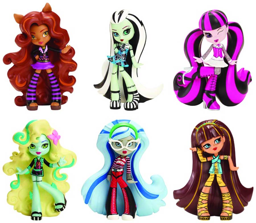 Monster High Vinyl Collection Doll Assortment Case