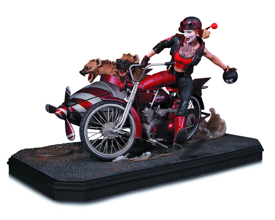 Gotham City Garage Harley Quinn Deluxe Statue