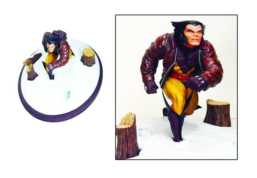 Marvel Premiere Collection Wolverine In Snow Statue