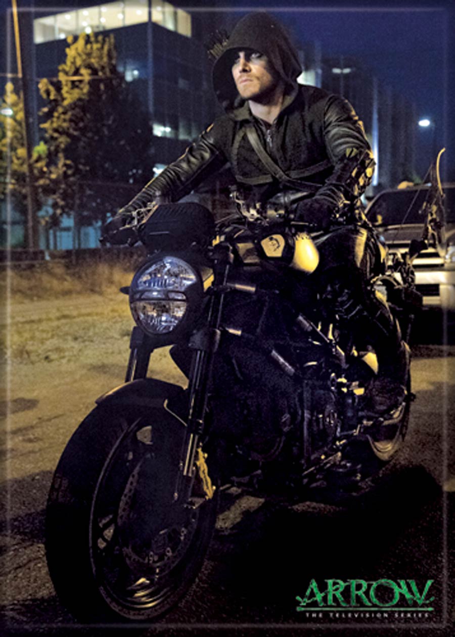 Arrow TV 2.5x3.5-inch Magnet - Arrow On Motorcycle (71781DC)