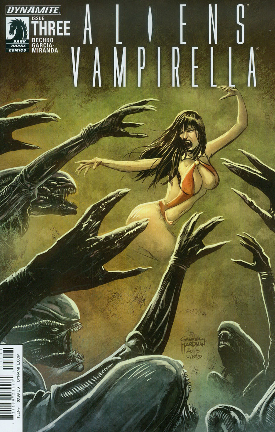 Aliens Vampirella #3 Cover A Regular Gabriel Hardman Cover