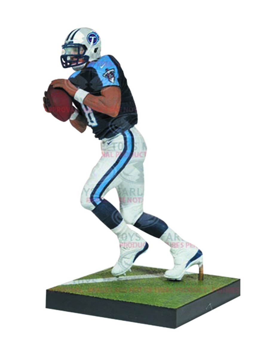McFarlanes Sports Picks NFL Series 37 Marcus Mariota Action Figure Case