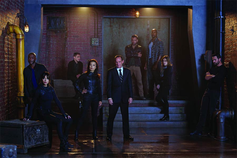 Marvels Agents Of S.H.I.E.L.D. Season 2 Trading Cards Box