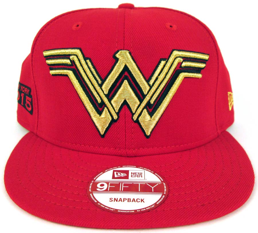 Batman v Superman Wonder Woman Symbol Red 950 Snapback Cap
