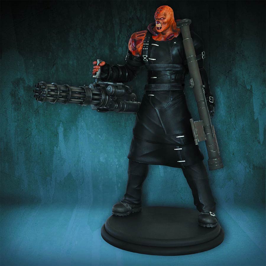 Resident Evil Nemesis Colossal 1/4 Scale Statue