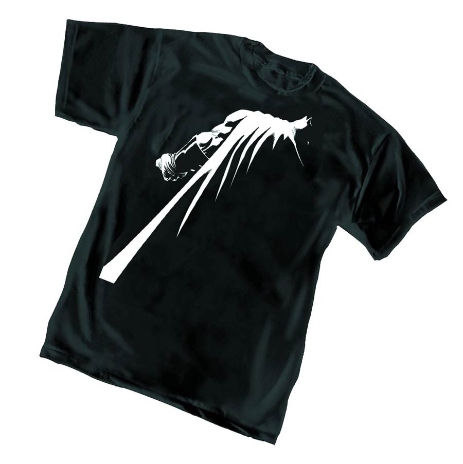 Dark Knight III The Master Race By Andy Kubert T-Shirt Large