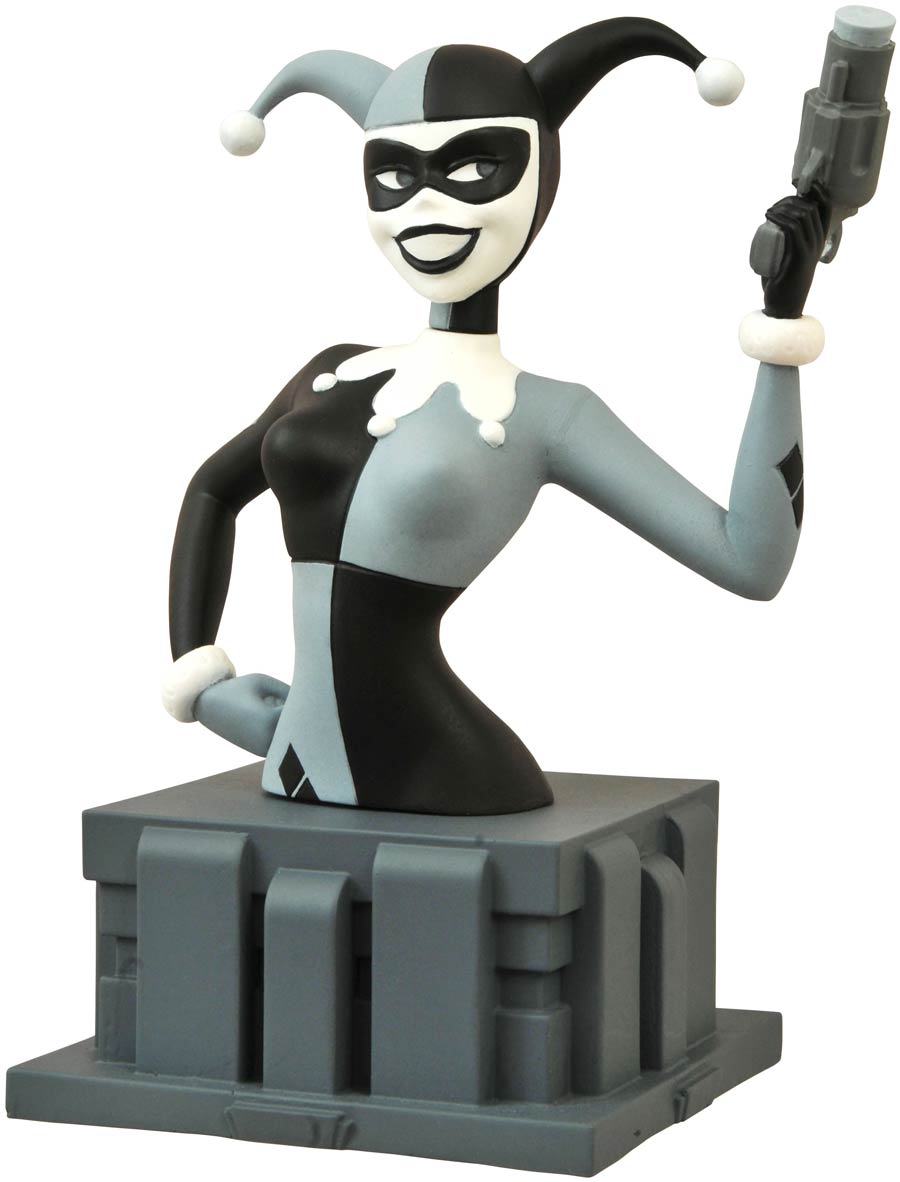 NYCC 2015 Batman The Animated Series Harley Quinn Black & White Bust
