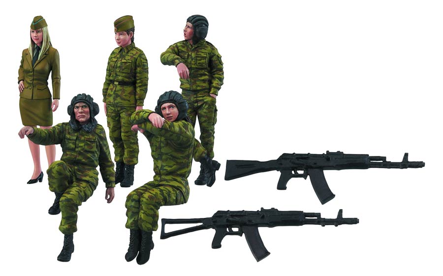 Plamax 35-01 Modern Russia Tank Crew Plastic Model Kit