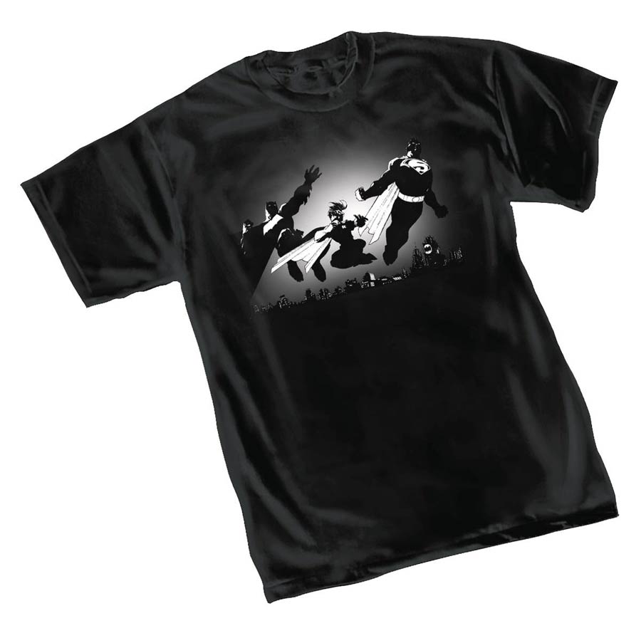 Dark Knight III The Master Race Skyline By Jim Lee T-Shirt Large