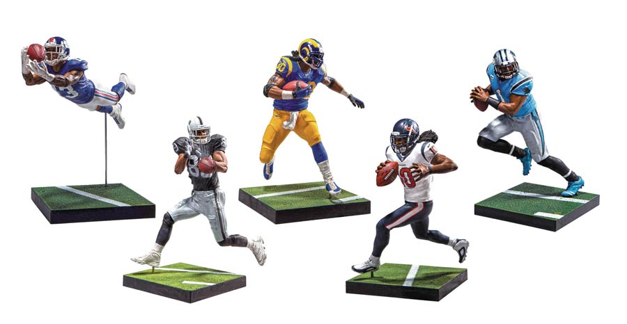 Madden NFL 17 Ultimate Team Series Action Figure Assortment Case