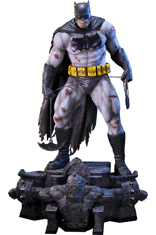 Dark Knight Returns Batman 33-inch Statue
