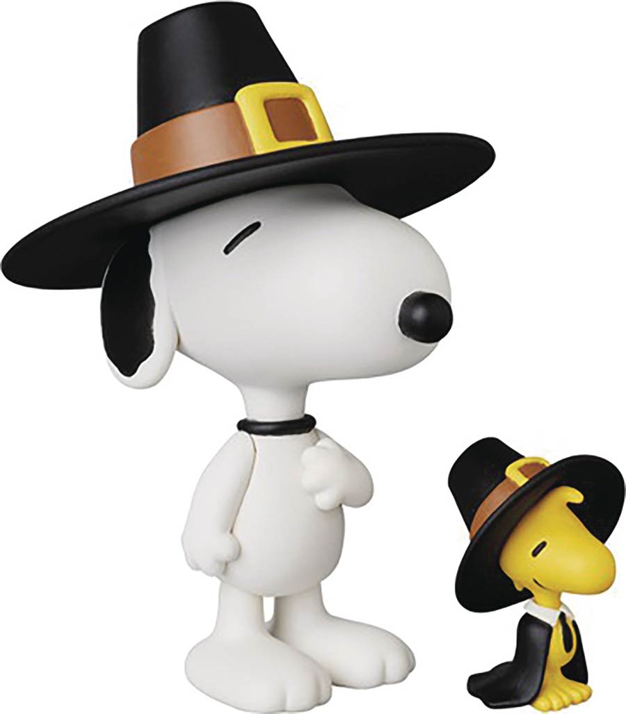 Peanuts Ultra Detail Figure Series 5 - Pilgrim Snoopy & Woodstock