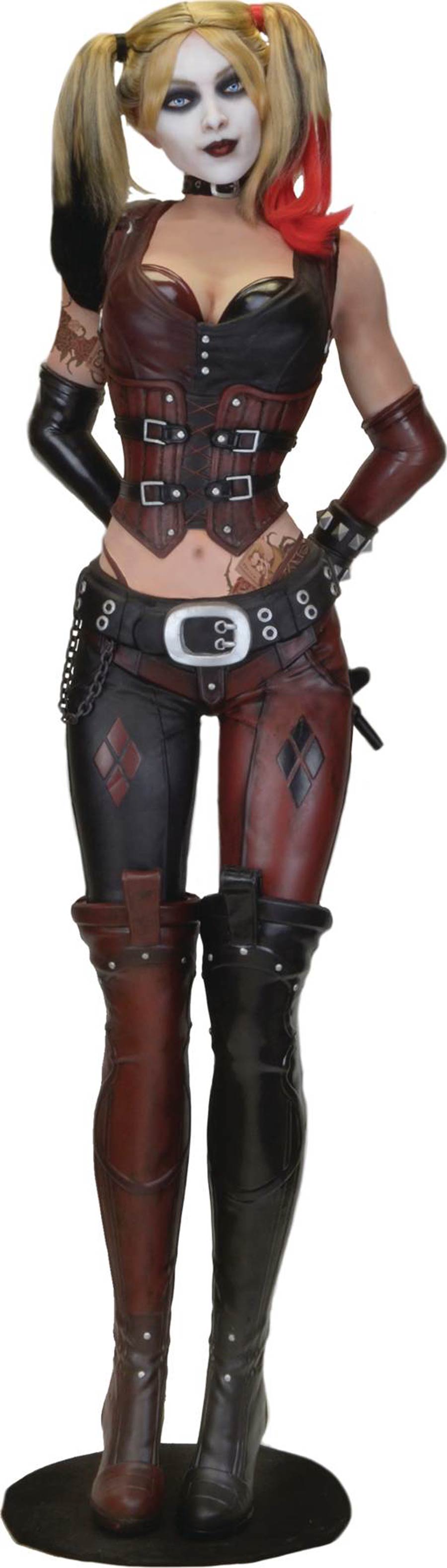 Arkham City Harley Quinn 1/1 Scale Foam Replica
