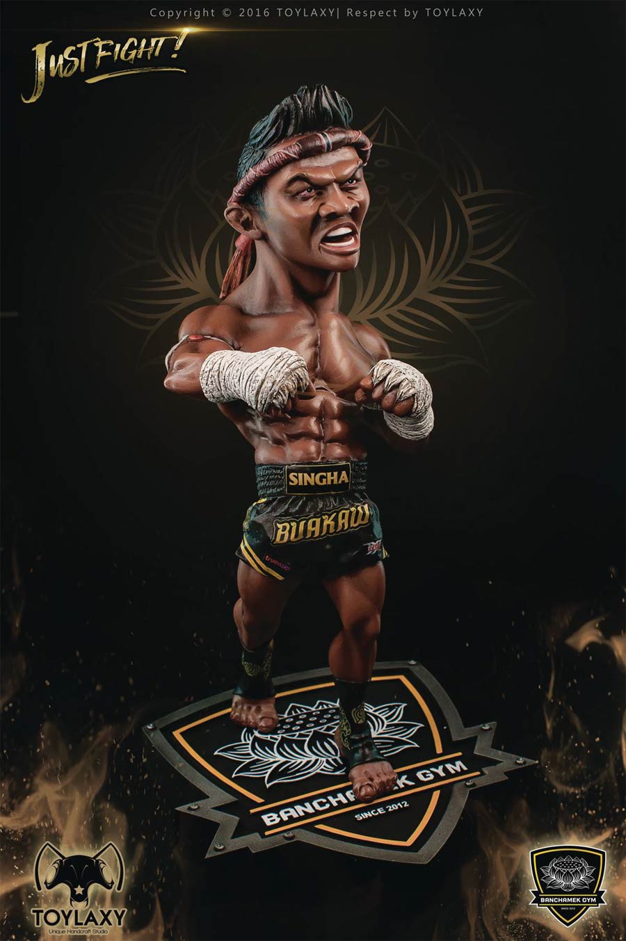 Living Legend Muay Thai Buakaw Banchamek 1/4 Scale Polystone Statue