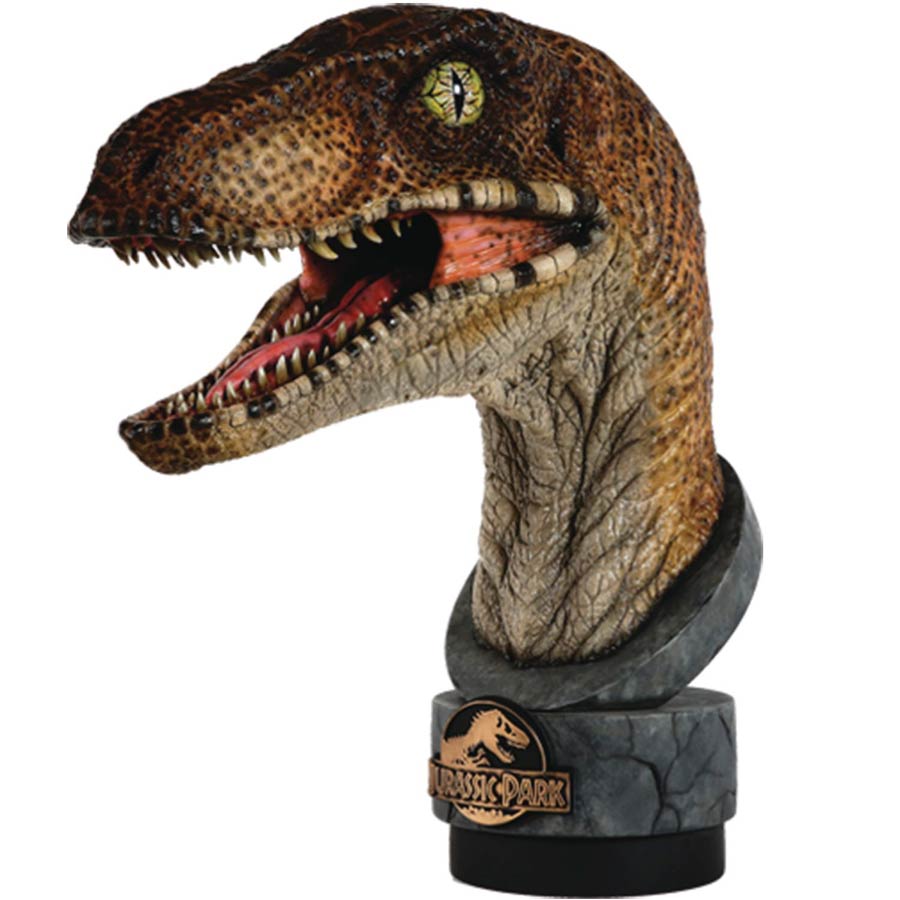 Chronicle Jurassic Park Velociraptor Full-Size Bust