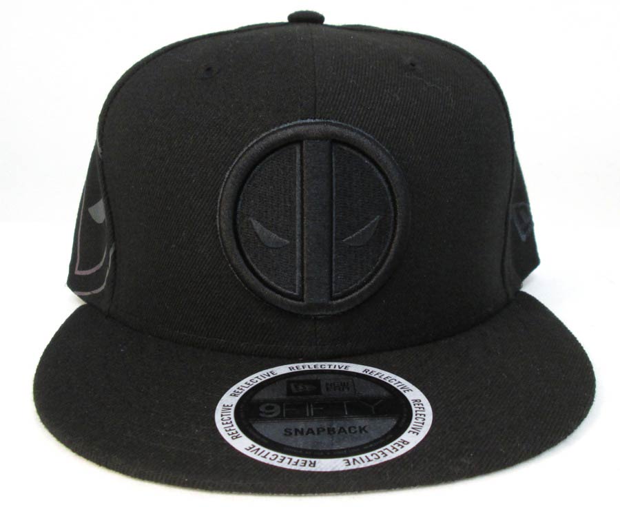 Deadpool Side Flect 950 Snapback Cap
