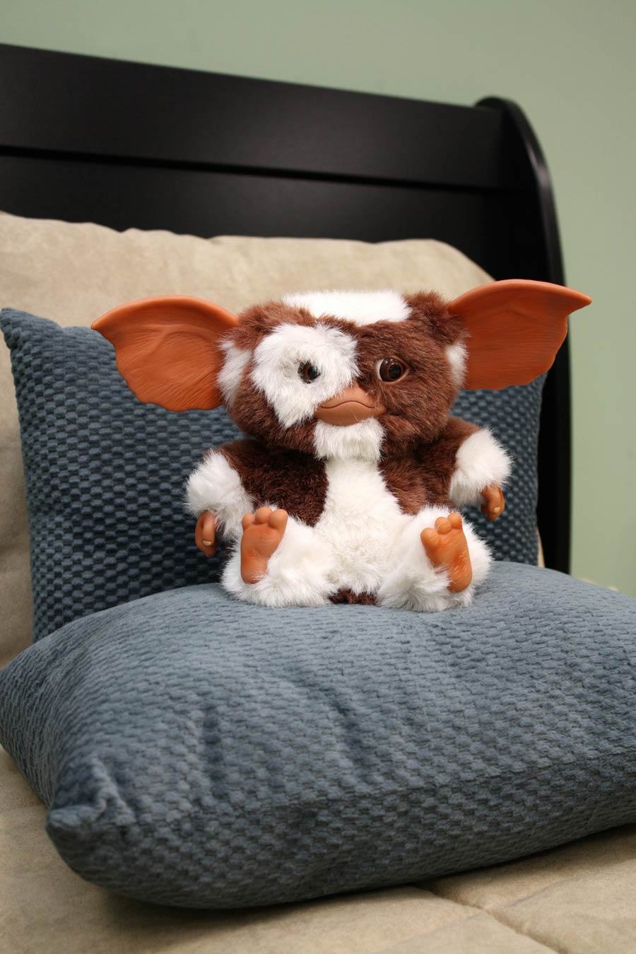 Gremlins Gizmo 6-inch Plush