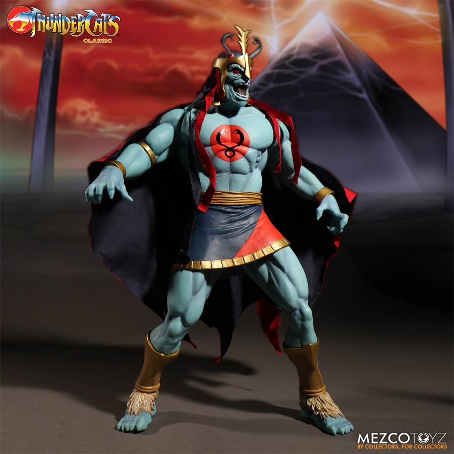 Thundercats Mega Scale Mumm-Ra Glow-In-The-Dark Edition Deluxe Edition Figure