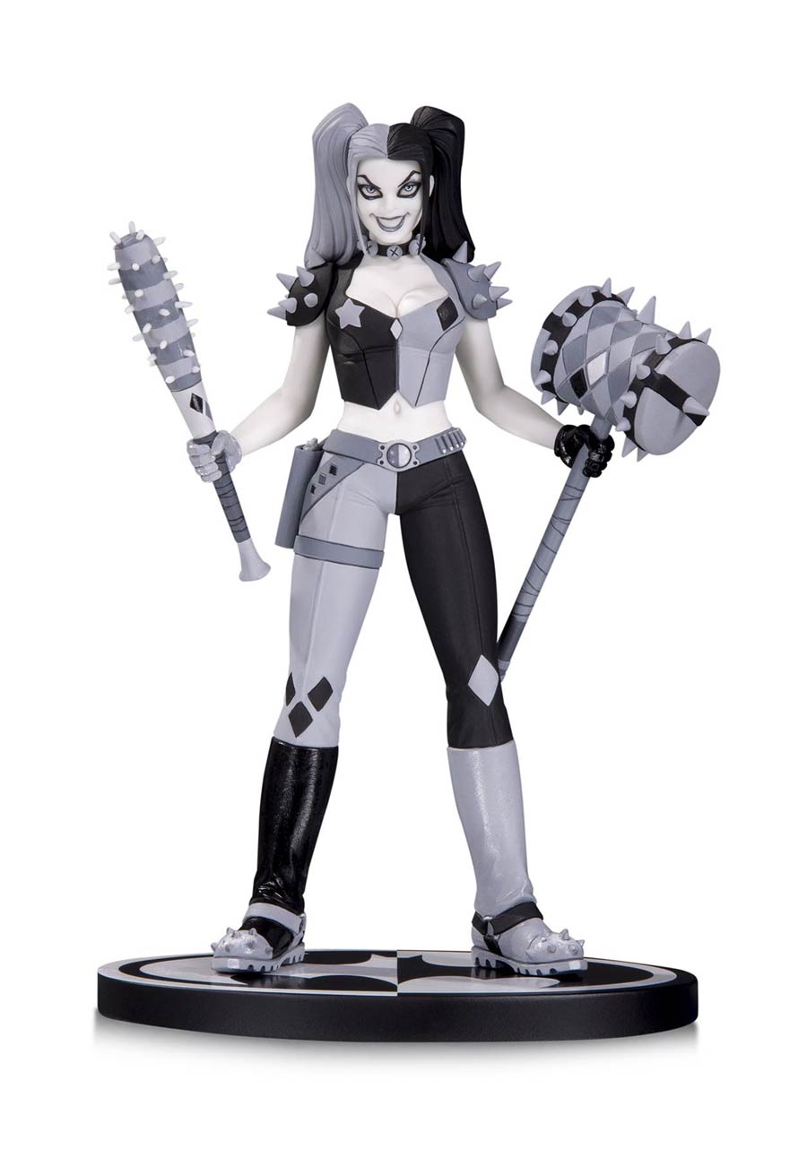 Batman Black & White Series Harley Quinn Mini Statue By Amanda Conner