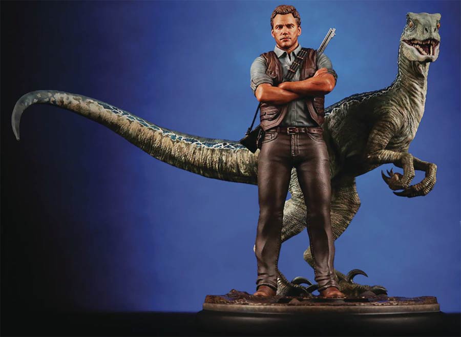 Chronicle Jurassic World Owen And Blue 1/9 Scale Statue