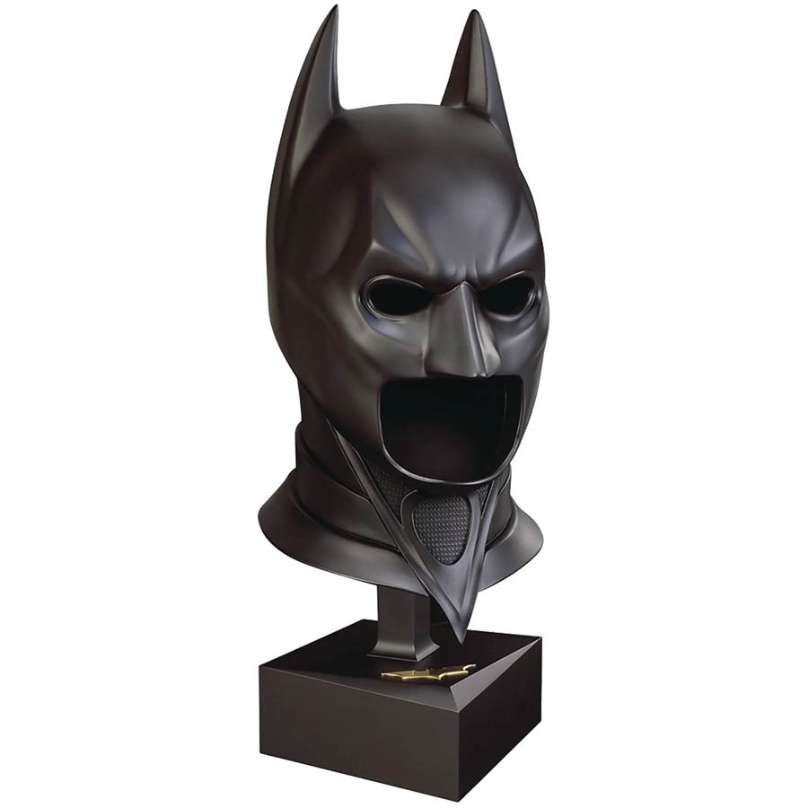 Batman The Dark Knight Rises Batman Special Edition Cowl Replica