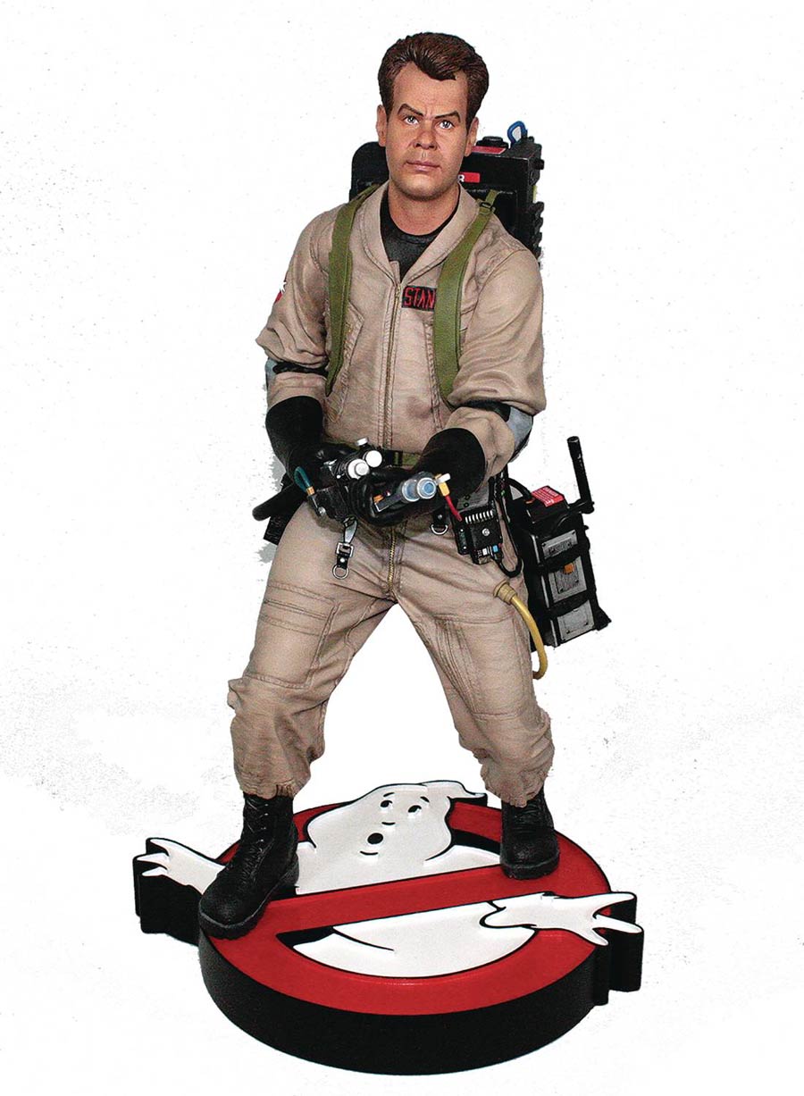 Ghostbusters Ray Stantz 1/4 Scale Statue