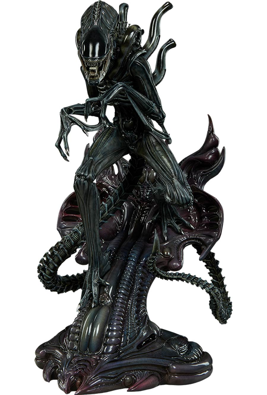 Alien Warrior 17.25-inch Statue