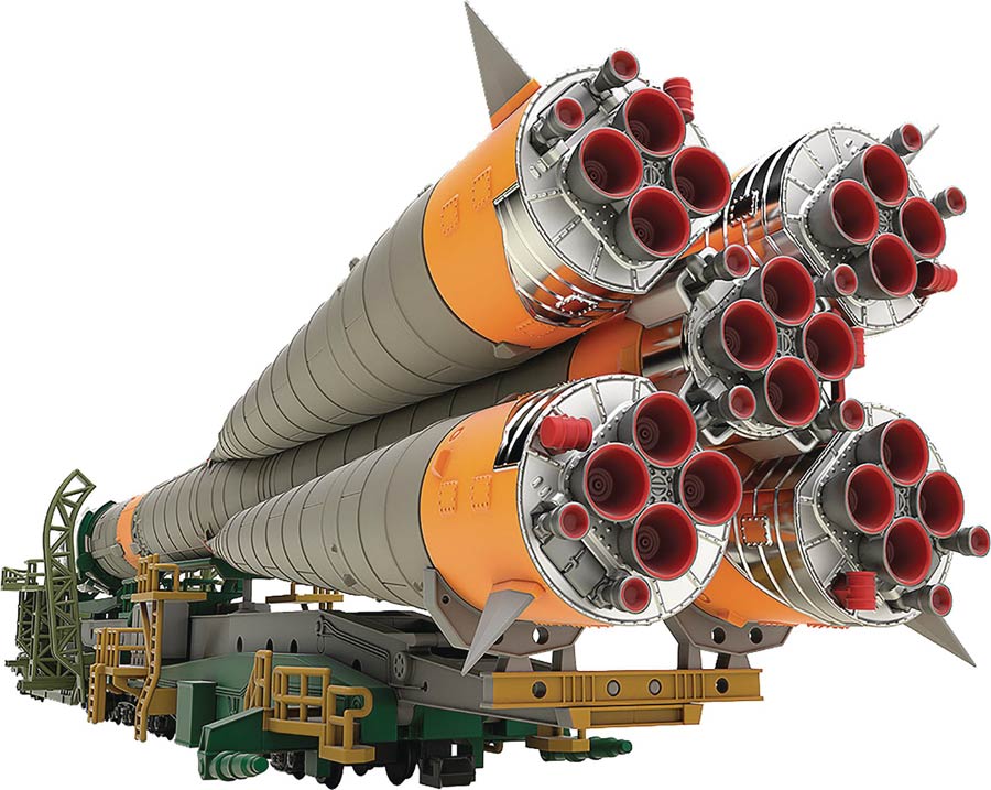 Soyuz Rocket & Transport Train 1/150 Scale Plastic Model Kit