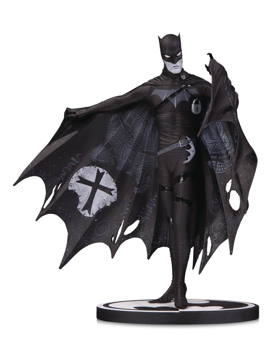 Batman Black & White Series Original Mini Statue By Gerard Way