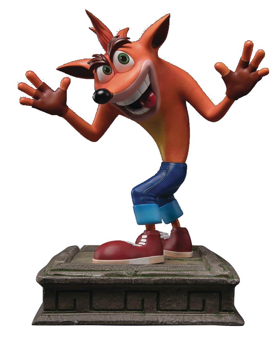 Crash Bandicoot Crash 16-Inch Resin Statue