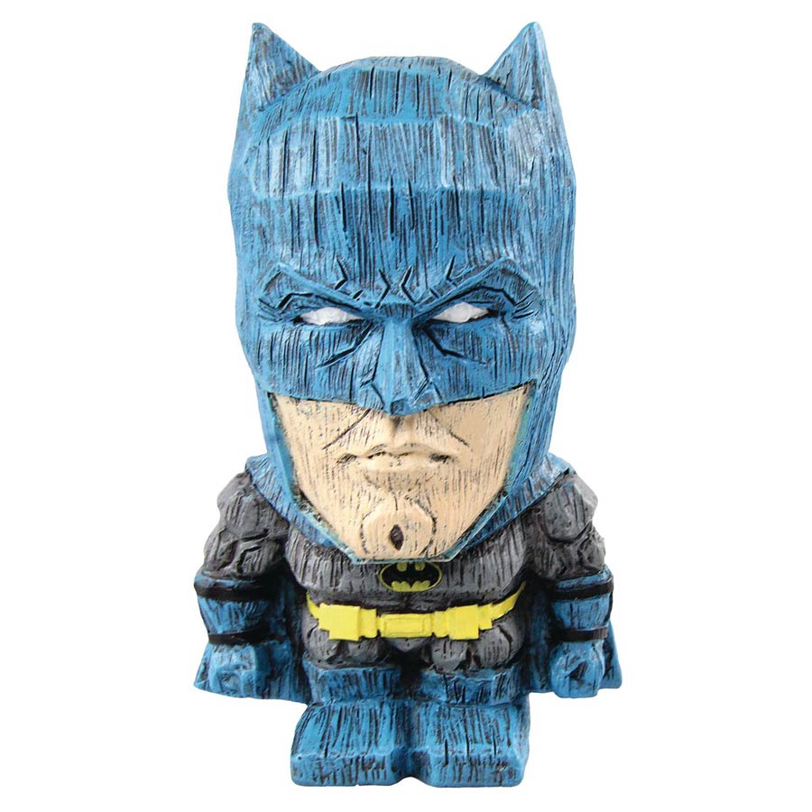 Justice League Eekeez Figurine - Batman Blue Variant Costume