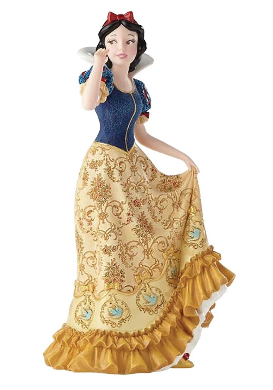 Disney Showcase Snow White Couture De Force Figurine