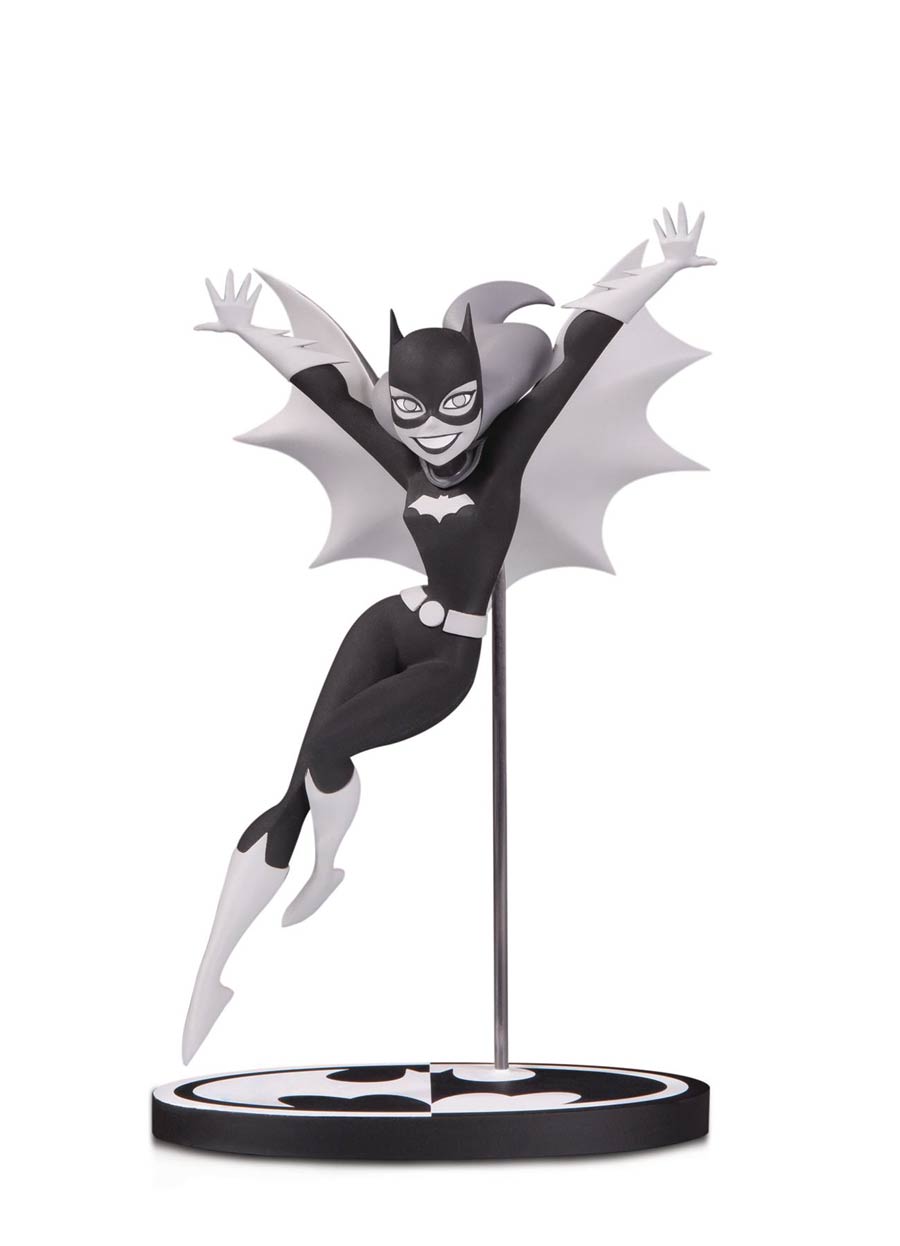 Batman Black & White Series Batgirl Mini Statue By Bruce Timm