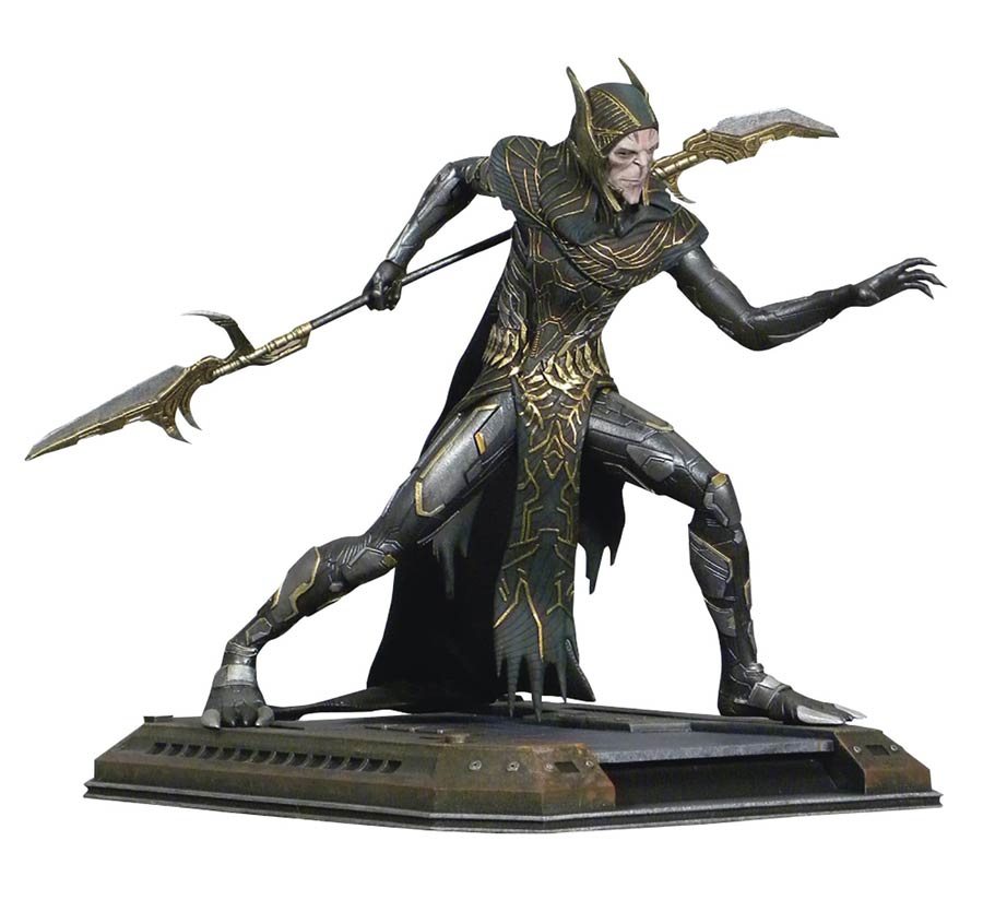 Marvel Movie Gallery Avengers Infinity War Corvus Glaive PVC Figure