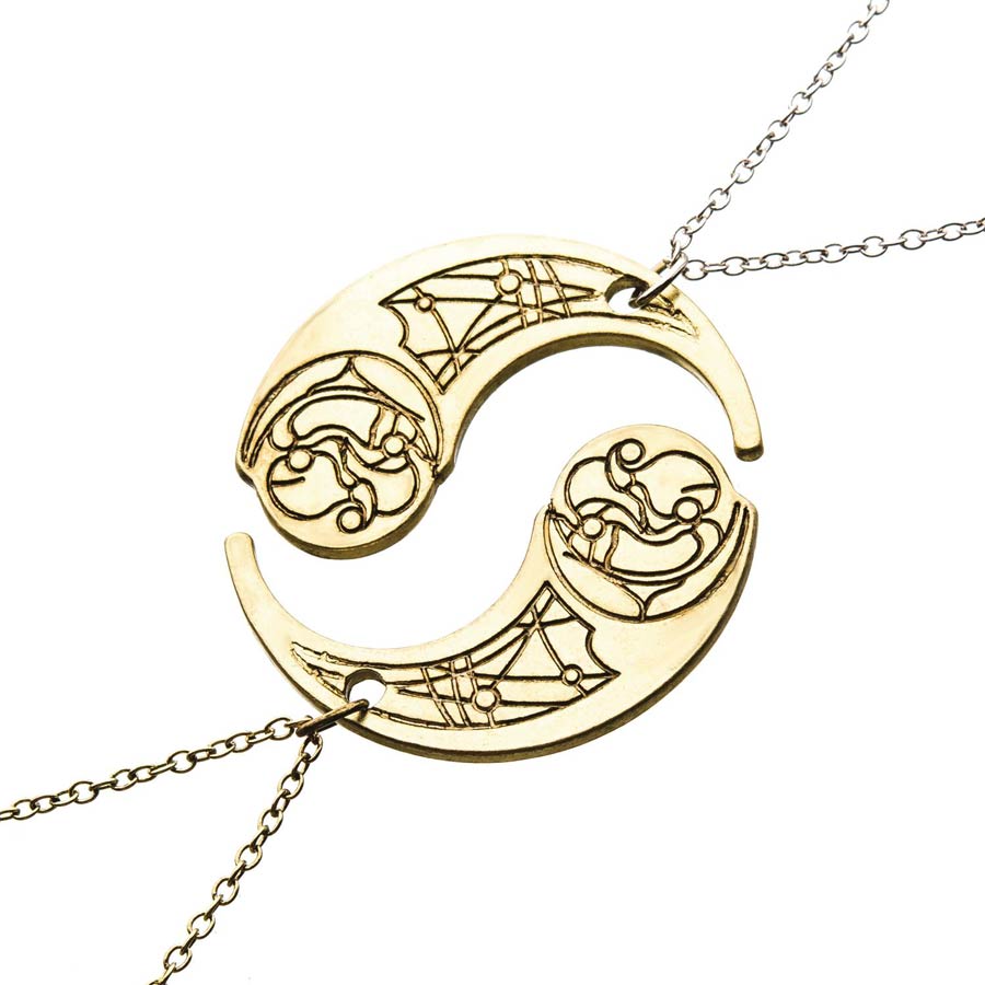 Star Wars Crescent Hasian Smelt Necklace