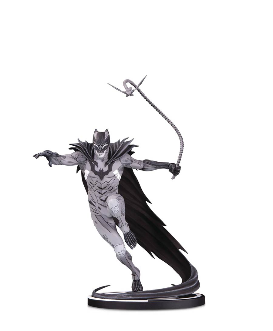 Batman Black & White Series Original Mini Statue By Kenneth Rocafort