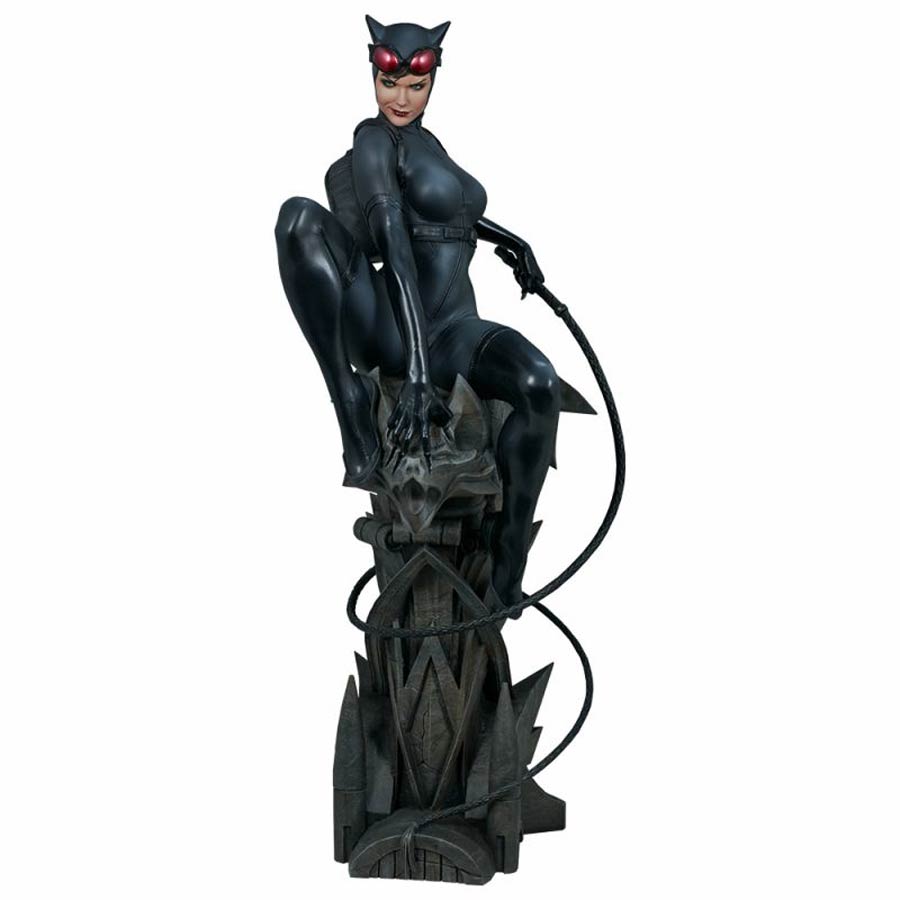 Catwoman 22-inch Premium Format Figure