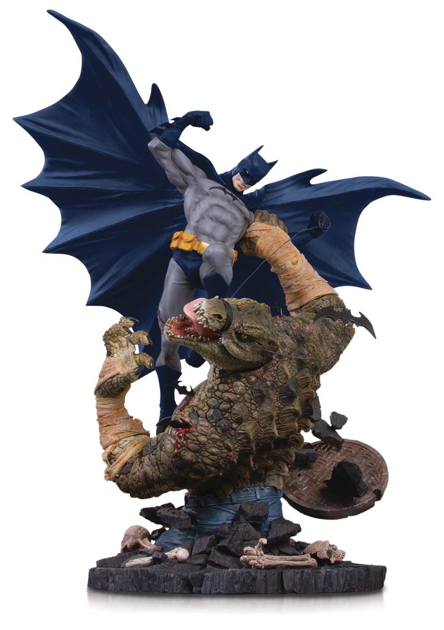 Batman vs Killer Croc Mini Battle Statue