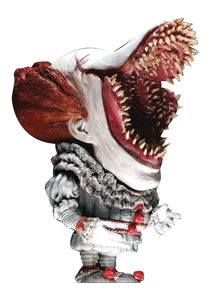 It (2017) Pennywise Defo-Real Soft Vinyl Statue Scary Version