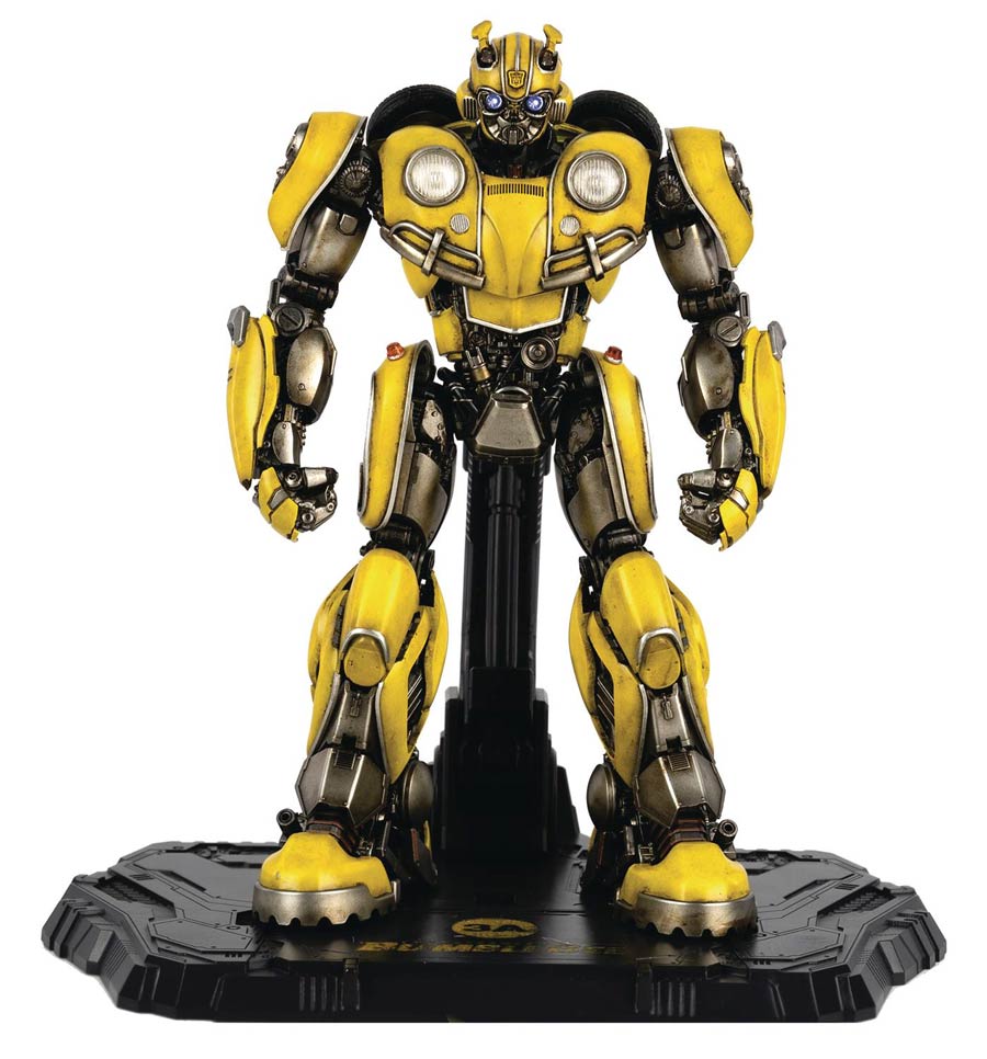 Transformers Bumblebee Deluxe Scale Figure