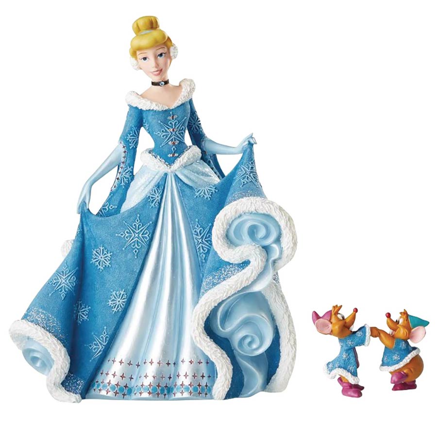 Disney Showcase Holiday Cinderella With Mice Figurine