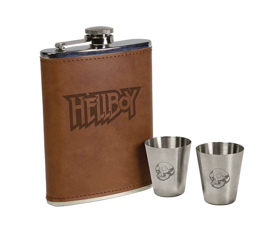 Hellboy Deluxe Flask Set