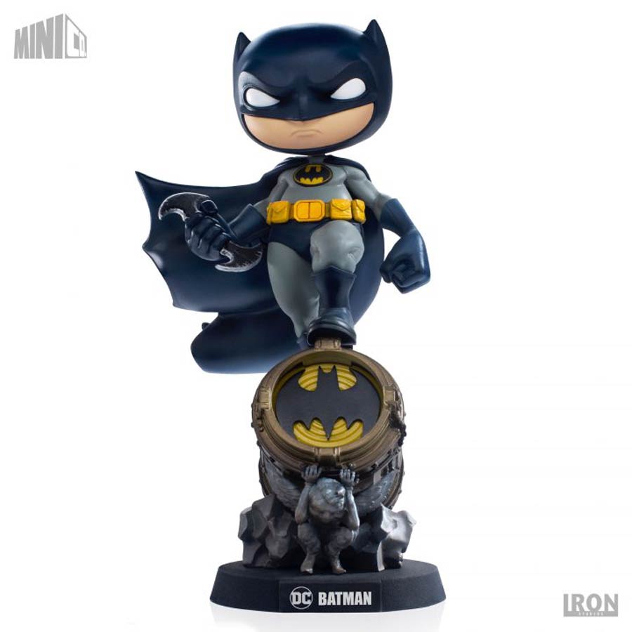 Batman Deluxe Mini Co Collectible Figure