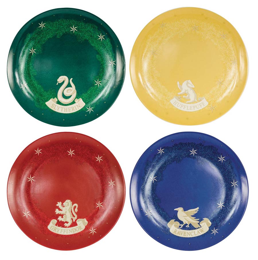 Harry Potter Hogwarts Christmas 4-Piece Porcelain Plate Set - 10-Inch