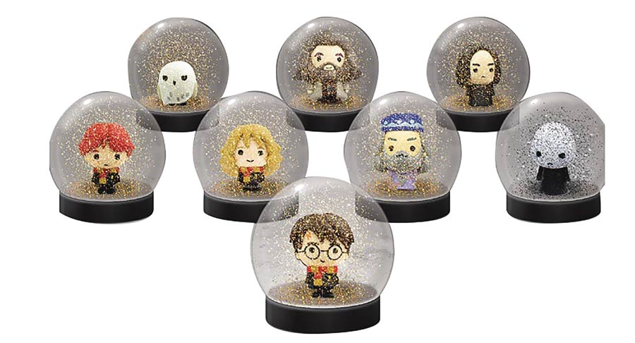 Harry Potter Mini Snow Globe Blind Mystery Box 24-Piece Display