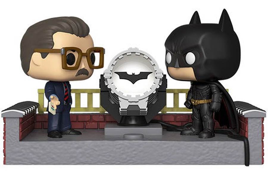 POP Movie Moments Batman 80th Batman Begins With Light-Up Bat-Signal Vinyl Figure