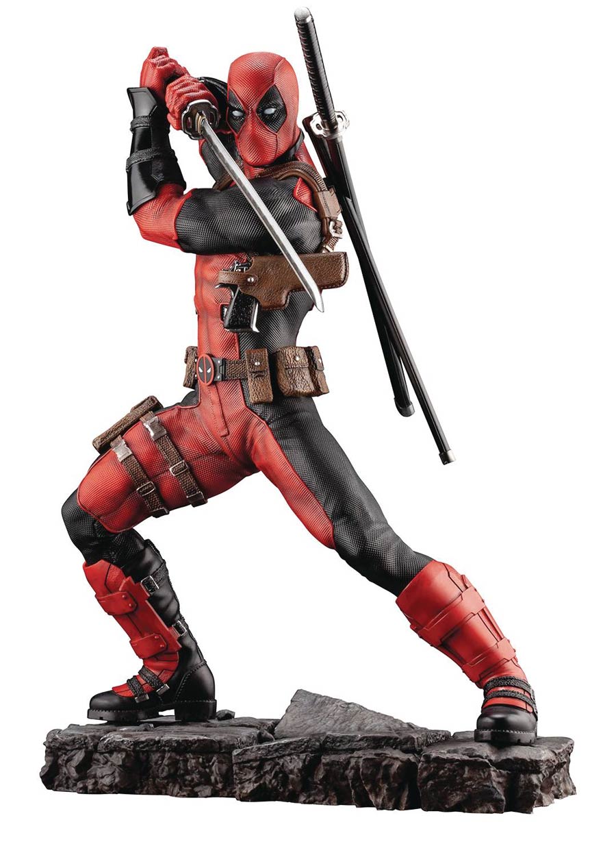 Marvel Deadpool Maximum Fine Art Statue