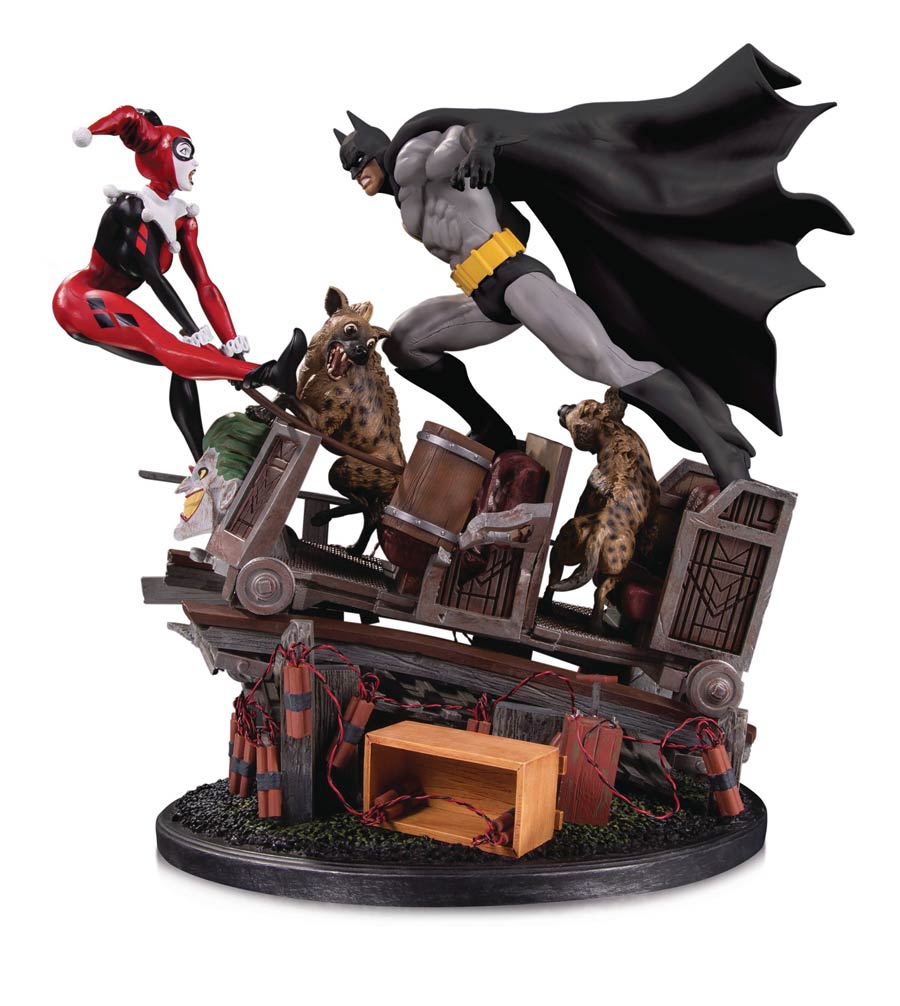 Batman vs Harley Quinn Battle Statue 2nd Edition